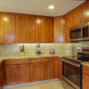 Отель Kamaole Sands 10-407 - 2 Br Condo, фото 7