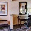 Отель Holiday Inn Express & Suites Paris, Texas, an IHG Hotel, фото 7