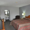 Отель Malden Airport Inn, фото 13