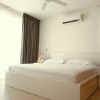 Отель Oceanfront New Condo on the Beach, фото 3