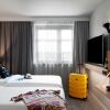 Отель Moxy Cologne Bonn Airport, фото 16