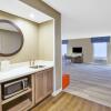 Отель Hampton Inn & Suites Oakwood Village-Cleveland, фото 25