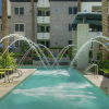 Отель Upscale 2 BR King, Walk to Shops & Dining w/Parking (3002), фото 16
