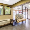 Отель Econo Lodge Inn & Suites, фото 7