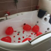 Отель Iași Jacuzzi Apartment A, фото 6