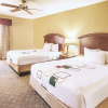 Отель La Quinta Inn & Suites by Wyndham Marble Falls, фото 5