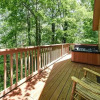 Отель Eagles Nest II - Two Bedroom Cabin, фото 21