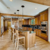 Отель Private Hot Tub & Walking Distance To Gondola-4br Sleeps 14 4 Bedroom Home, фото 13