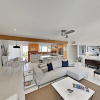Отель Mid-century Modern Home 3 Bedrooms 2 Bathrooms Home, фото 11