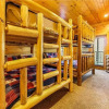 Отель Big Sky Lodge II - Seven Bedroom Cabin, фото 18