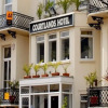 Отель Courtlands Hotel, фото 1