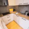 Отель Friendly 2 Bedroom Serviced Apartment 54m2 -MST40F-, фото 15