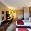 Отель Comfort Suites University, фото 36