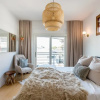 Отель New Architectural House Rooftop Deck 3BD, фото 21
