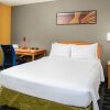 Отель TownePlace Suites by Marriott Fresno, фото 5