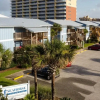 Отель Renovated Condo Directly Across From Beach in Gulf Shores With Pool, фото 15