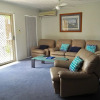 Отель Oceanside Cove Holiday Apartments, фото 12