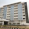 Отель Universal Hotel Enugu, фото 1