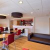 Отель Travelodge London Raynes Park, фото 23