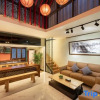 Отель Hongcun Heyi Academy of Fine Arts Huizhou Courtyard View Homestay, фото 2