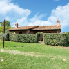 Отель Luxury Farmhouse in Castiglione Del Lago with Swimming Pool, фото 18