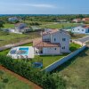 Отель Stylish Villa With Pool And Fenced Garden,Ideal For Relaxing Family Holidays, фото 35