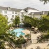 Отель DoubleTree by Hilton Hotel Raleigh-Durham Airport at Research Triangle Park в Дареме