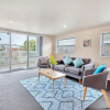 Отель Sunny Three Bedroom Pakuranga Delight, фото 8