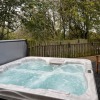 Отель Beautiful 2 Bed Apt With Hot Tub in Blaydon Burn, фото 23