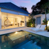Отель Romantic Jungle Villa, 1 BR, Ubud With Staff, фото 6