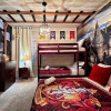 Отель Solara Stylishly Home With Themed Game Room 1582, фото 2