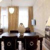 Отель Apartment 6 rooms - 1060 в Вене