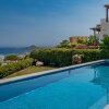 Отель Expansive Views of Famous Cabo Arch: Villa Sirena, фото 19