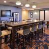 Отель Hampton Inn Utica, фото 23