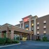 Отель Hampton Inn Huntington University Area, фото 1