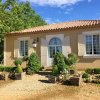 Отель House With 4 Bedrooms In Arles, With Furnished Garden And Wifi 48 Km From The Beach, фото 37
