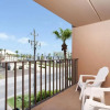 Отель Beachview by South Padre Condo Rentals, фото 18