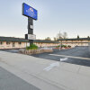 Отель Americas Best Value Inn & Suites - Redding/North, фото 1