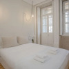 Отель Liiiving in Porto - Bolhão Market Apartment II, фото 20