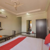 Отель OYO 13151 Hotel Om Palace, фото 4