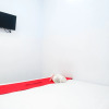 Отель RedDoorz near Kawasan Bandara Ahmad Yani Semarang, фото 9