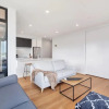 Отель Takapuna Contemporary 2BR with Carpark, фото 6