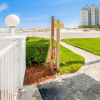 Отель Direct Gulf Front Condo With Resort Pools With Hot Tubs - Steps to Beach, фото 1