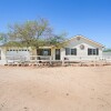 Отель Golden Desert Ranch - Hot Tub, Fire Pit And Bbq! 3 Bedroom Home by RedAwning, фото 23
