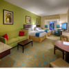 Отель Holiday Inn Express & Suites / Red Bluff - South Redding Area, фото 4