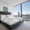 Отель Central Melbourne 2br2bt APT on Collins St+parking, фото 11