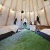 Отель Electric Forest Cabin And Teepee! Lights & Laser Show! Private Hot Tub! Unique Stay!, фото 19