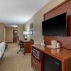 Отель Comfort Suites Pelham Hoover I-65, фото 35