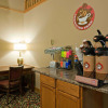 Отель AmericInn by Wyndham Blue Earth, фото 21