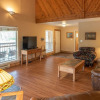 Отель Mt. Columbia Chalet at Creekside Chalets - 3 Br Cabin, фото 10